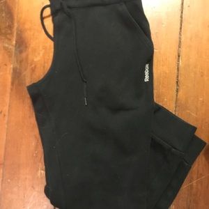 Reebok crop sweatpants-Black